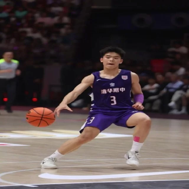 电竞季后赛战术变化与阵容解析第92组